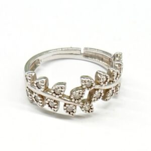 Trova Gioielli anello argento con piccole foglie e zirconi