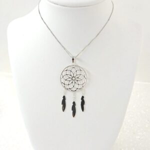 Collana in oro bianco con acchiappasogni