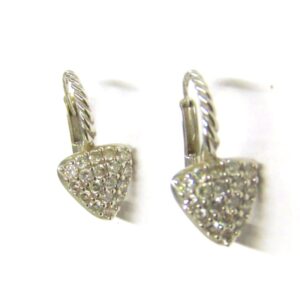 Orecchini in oro bianco a monachella